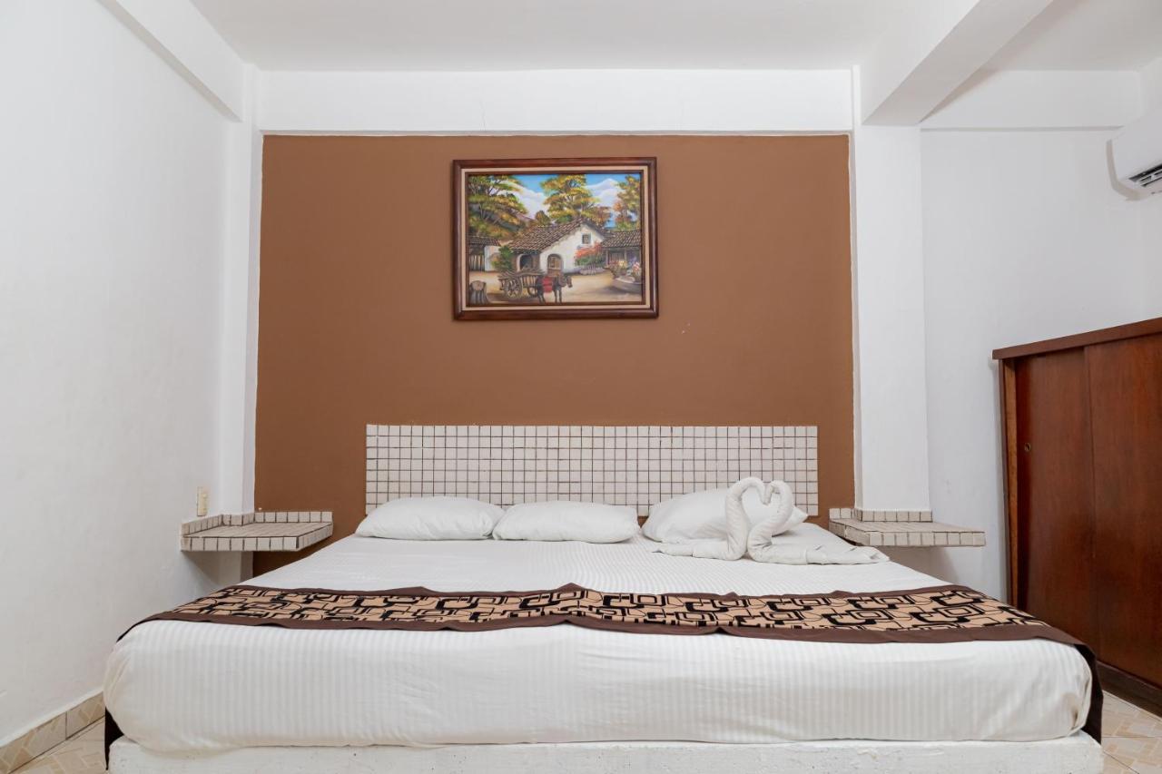 Hotel Las Palmas Cancun Centro Buitenkant foto
